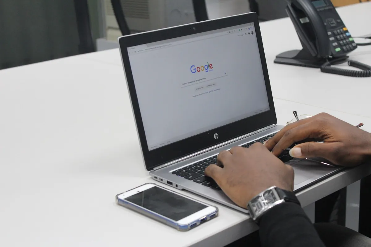 lap top google search